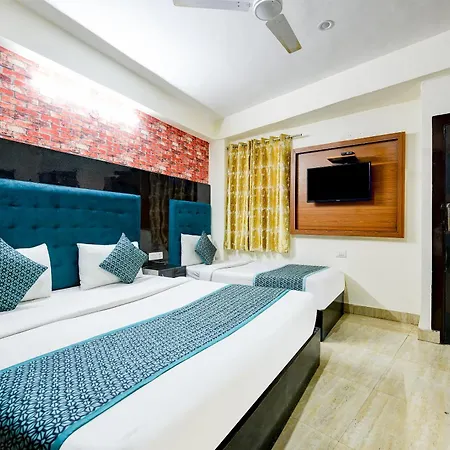 Hotel Sky Plaza At Delhi Airport-3